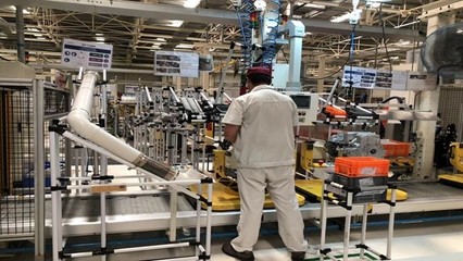 超100家车企工厂大幅闲置，仍有1046万辆产能建设中 市场隐忧与理财警示